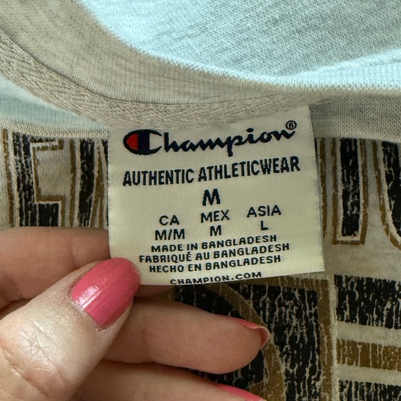 Champion Golden Knights NHL Women’s Crewneck Graphic Sweatshirt Medium Gray - Picture 9 of 9